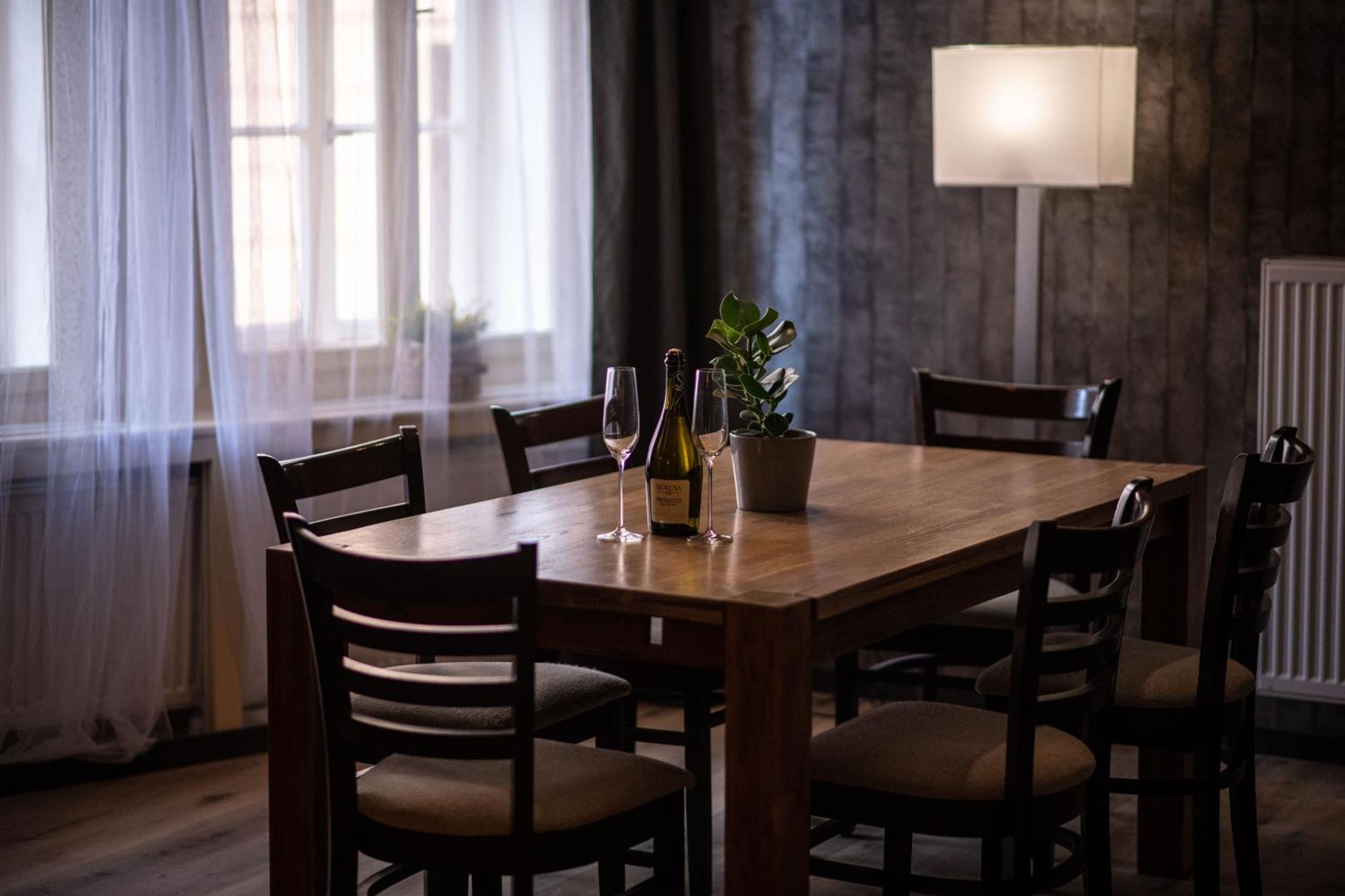 Prague Locals Monastery Apartments Rom bilde